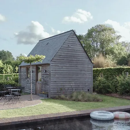 ヴィラ La Petite Ecole Charming With Pool In Normandy For 6 Guests *